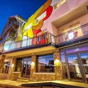 Popalp Hotel